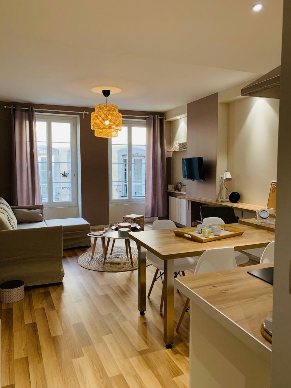 Esprit Cosy Sur Plateau Central Клермон-Феран Екстериор снимка